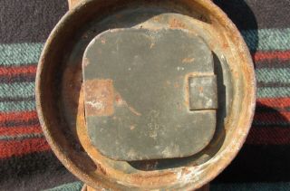 - Authentic Ww2 Wwii Relic German Gas Mask Box - Canister 9