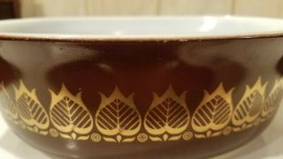 Rare HTF Vintage Pyrex Promotional Brown & Gold Tulip Casserole w/ lid 043 9