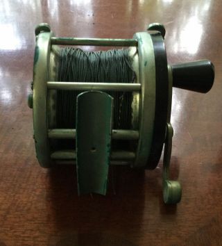 CROWN VINTAGE FISHING REEL WITH FITTED LEATHER CASE 6