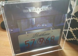 Batman The Dark Knight Prop Screen Gordons License Plate case RARE 5