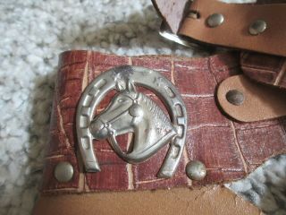 Two Gun Marshal Star Badge Vintage Toy Cowboy Western Holster w/ Horse Head Shoe 2