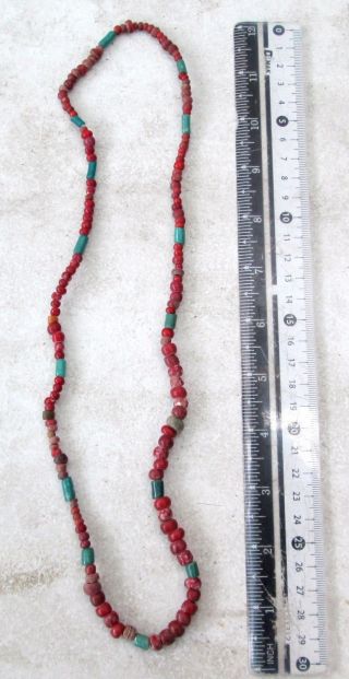Vintage Chin Hill Tribe White Heart Venetian Glass Bead Necklace