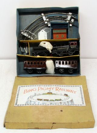 Fa Bing Pigmy Railway Windup Passenger Train Set - Boxed - Vintage