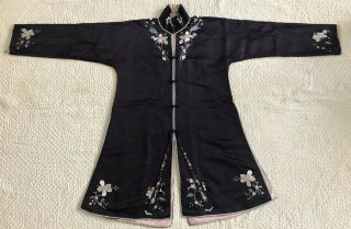 Vintage 1920s 30s Chinese Embroidered Black Silk Robe Floral Sprays Shanghai Vtg