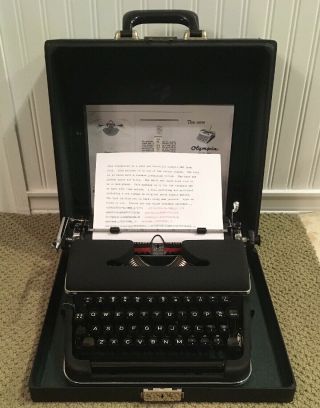 Rare 1951 Olympia Sm2 Black Crinkle Portable Typewriter W Case W Germany