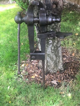 Antique Vintage Blacksmith Post Vise Tool 5 