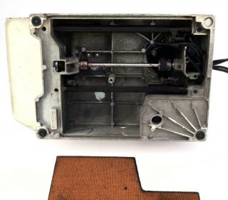Vintage 1964 Singer 221k WHITE Featherweight Sewing Machine GB 4 Restoration 11