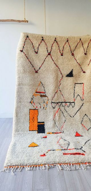 azilal rug,  vintage Moroccan rug beni ourain carpet,  wool rug 4