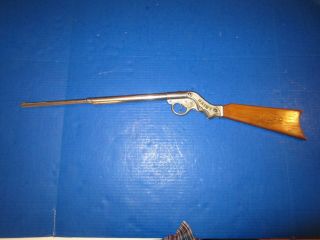 Vintage Daisy BB Gun,  20th Century Single Shot embossed stock,  Plymouth,  Mich. 6
