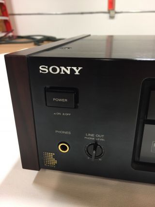 Sony Cdp - X7esd Cd Player Sony Flagship Like A Tank Low Use Vintage Before Sacd