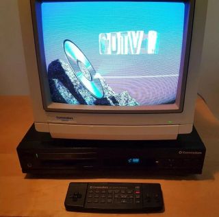 Commodore Cdtv (pal) W/remote (rare,  Hard To Find)
