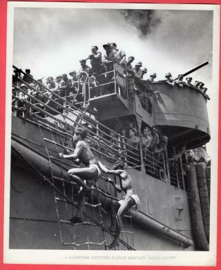 1944 Japanese Pows Board Uscg Coast Guard Transport 8x10 News Photo