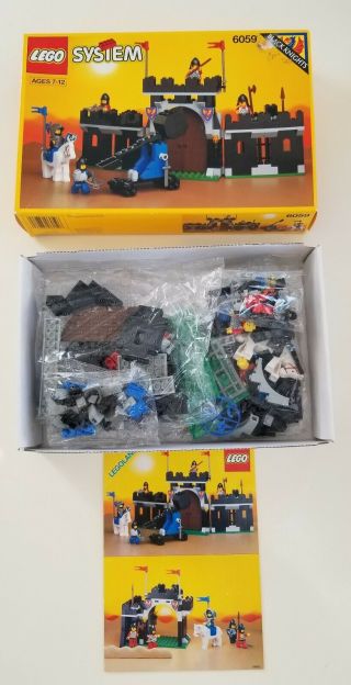 Lego 6059 Knight ' s Stronghold Unsealed 2