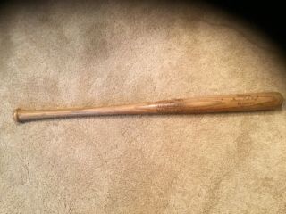 Vintage Louisville Slugger 40 B.  R.  Babe Ruth Bat 36” 11