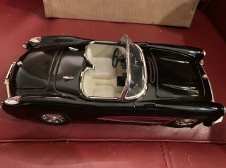 Luxe 1963 Split Window Stingray Black Corvette Convertible Tin Toy Friction Car 2