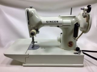 Vintage Singer Featherweight White 221K Sewing Machine w Case & Pedal Immaculate 5