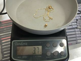 3.  7 Grams Of 14k Scrap Gold,  1.  9 Gram 18k Scrap & 1.  6 Gram Of 10k,  Below Melt