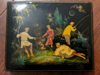 Vintage Soviet Russian lacquered Palekh hand painted box 1965 Babanov USSR 2