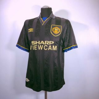 CANTONA 7 Manchester United Vintage Umbro Away Football Shirt 1993/95 (M) 4