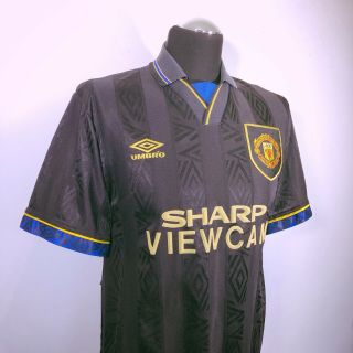 CANTONA 7 Manchester United Vintage Umbro Away Football Shirt 1993/95 (M) 5