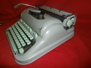 Vintage Hermes 3000 Portable Pica Typewriter With Case Switzerland 4