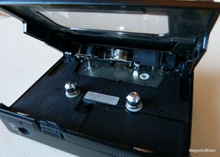 Sony Walkman WM DC2 100 Restored and Recapped vintage sounding,  V. 7