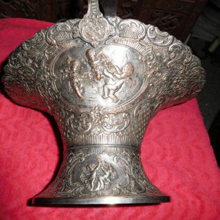 ANTIQUE SILVER PLATED VICTORIAN WEDDING BRIDE ' S BASKET CHERUB RESPOUSSE 5