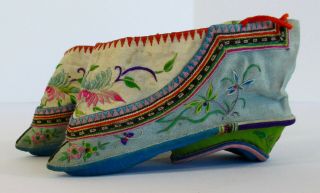 1920s Chinese Lotus Shoes Womens Bound Feet Embroidered Silk Antique China Foot