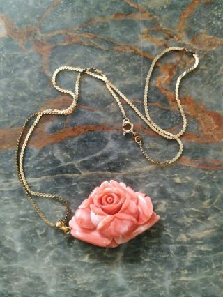Vintage 14k Yellow Gold Carved Red Coral Rose