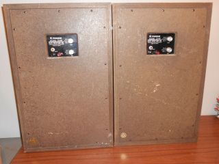 Vintage Pioneer CS - 99 Speakers Walnut Cabinet and Lattice Grills 2