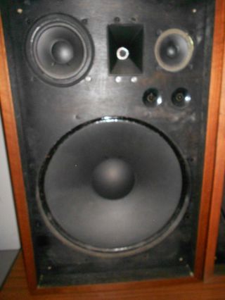 Vintage Pioneer CS - 99 Speakers Walnut Cabinet and Lattice Grills 7