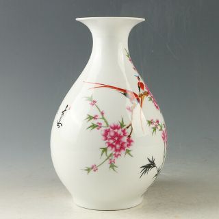 Chinese Porcelain Hand - painted Plum Blossom & Magpie Vase W Qianlong Mark R1187 5