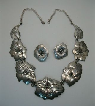 Fabulous 1996 Carol Felley Sterling Silver Flower Necklace & Earring Set