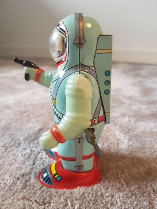 Vintage Shudo Japan Wind Up Apollo NASA Space Man Robot Tin Toy 1960 ' s 3