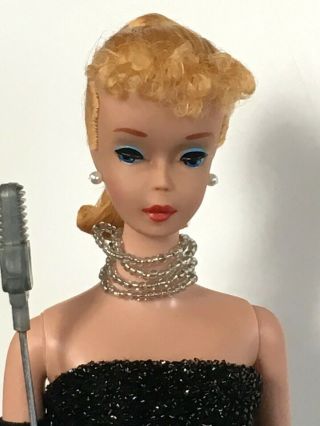 4 Ponytail Vintage Barbie Blonde - Solo In The Spotlight Complete