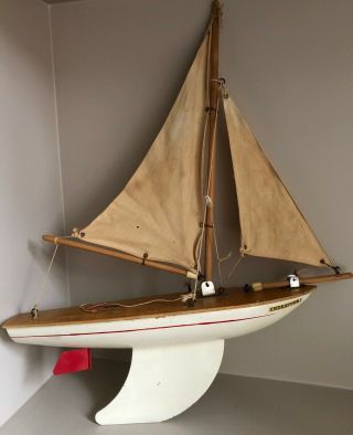 Vintage Endeavour I Pond Yacht Boat Model Sailboat Toy Star Yacht Co England