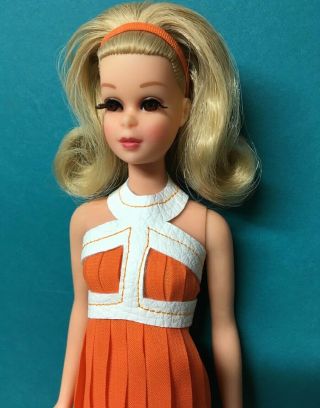 Yes it ' s Vintage Barbie Cousin Blonde No Bangs Francie Doll byApril 3
