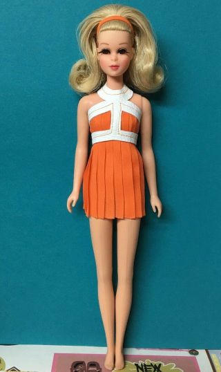 Yes it ' s Vintage Barbie Cousin Blonde No Bangs Francie Doll byApril 6