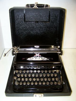 Antique 1936 Royal Model O Vintage Typewriter -