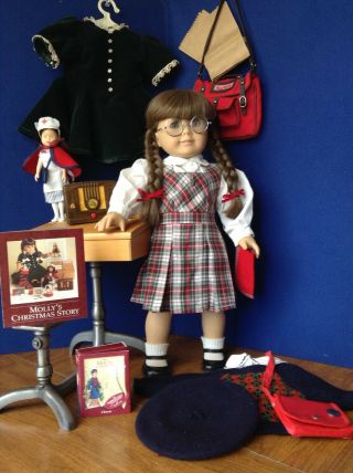 Vintage Molly Mcintire American Girl Pleasant Company Doll Retired With
