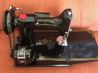 RARE Singer Featherweight 221 Sewing Machine 1949 Serviced Read 11
