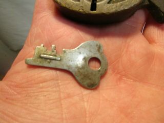 vintage Stebbins Brass E.  T.  Fraim Lock Co Padlock w Key in good shape NR 2