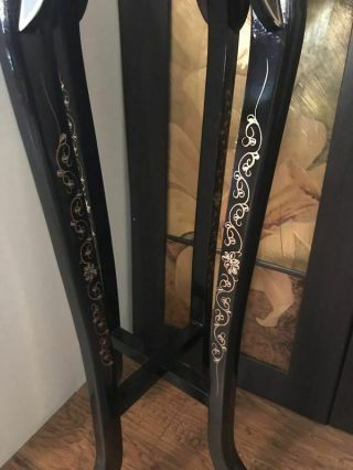 Asian black lacquer accent stand / table 5