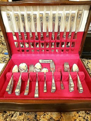 Vintage 71 Piece Oneida Community Coronation Silverware Serves 12,  Storage Box