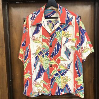 Vintage 1940’s “kamehameha” Rayon Hawaiian Shirt - - Xl