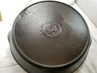 Vintage WAPAK HOLLOW WARE INDIAN HEAD 9 Cast Iron Skillet Seasoned 3