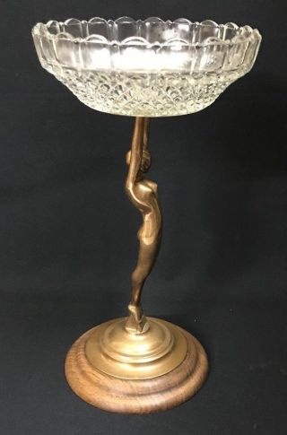 1930 ' S ART DECO NUDE BRASS DIANA CENTRE PIECE HOB NAIL GLASS BOWL WOODEN BASE 3