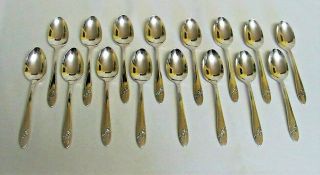 83 Piece Set QUEEN BESS II Silverplate Flatware Oneida Community 1946 with Chest 7