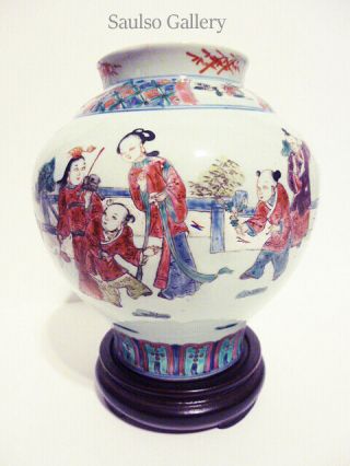 Early 19th Century Chinese Real Rose Medallion Vase From Prominent Estate