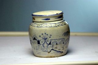 Antique Chinese Blue White Porcelain Ginger Jar With Lid